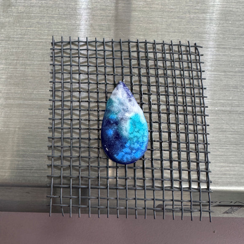 七宝焼き体験カット銀箔法6